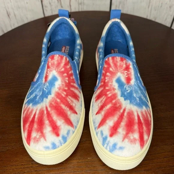 SKECHERS MEMORY FOAM red white & blue tie dye Canvas Slip ons 7.5 NWT - Picture 2 of 16